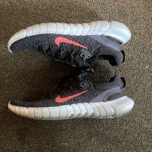 Nike free run women size 9